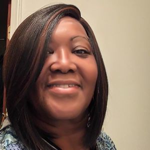 Meet your Posher, Marcia